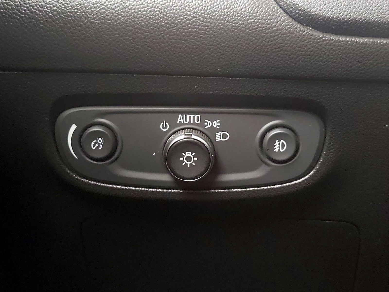 2022 Buick Encore GX Essence - Photo 14