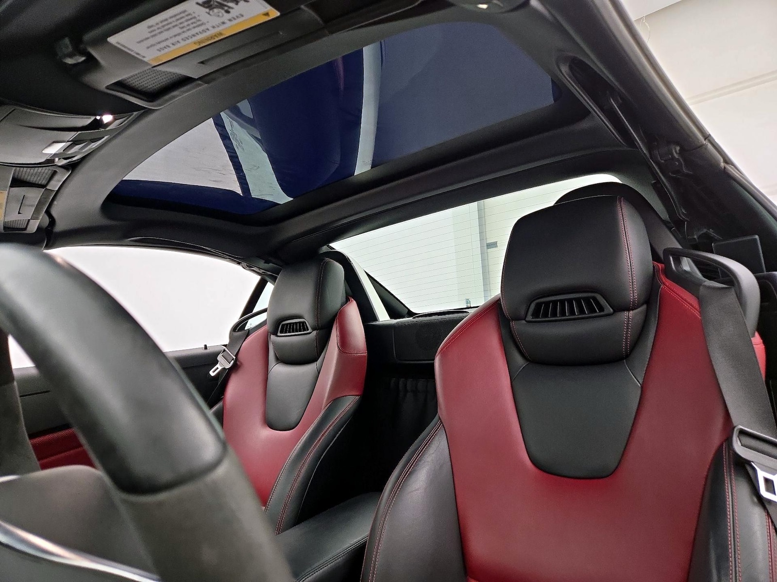 Skylight(s) & Overhead Airbags