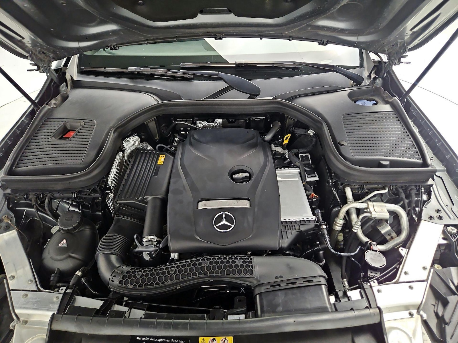 2018 Mercedes-Benz GLC GLC300 - Photo 23