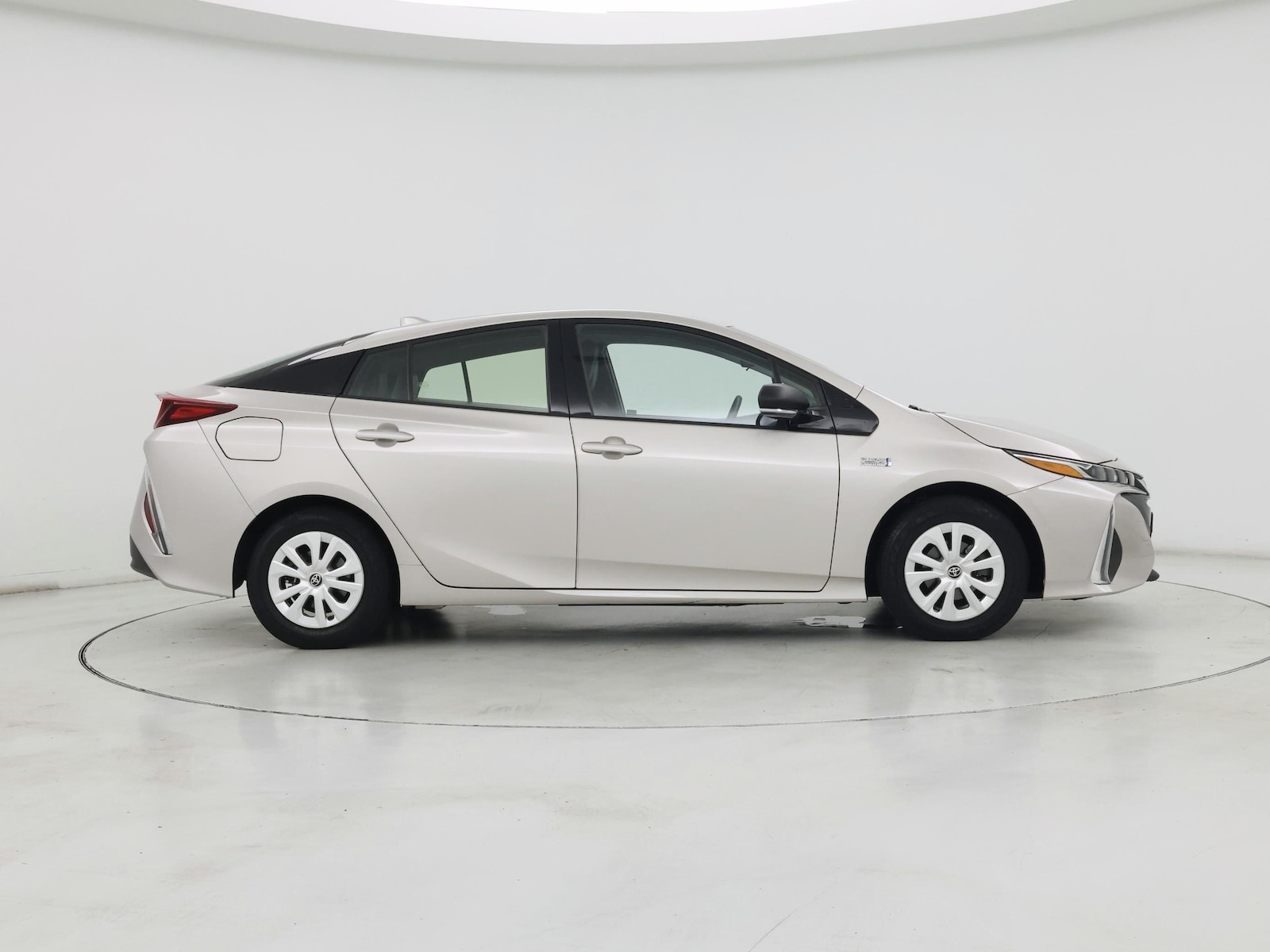 2018 Toyota Prius Prime Premium - Photo 8