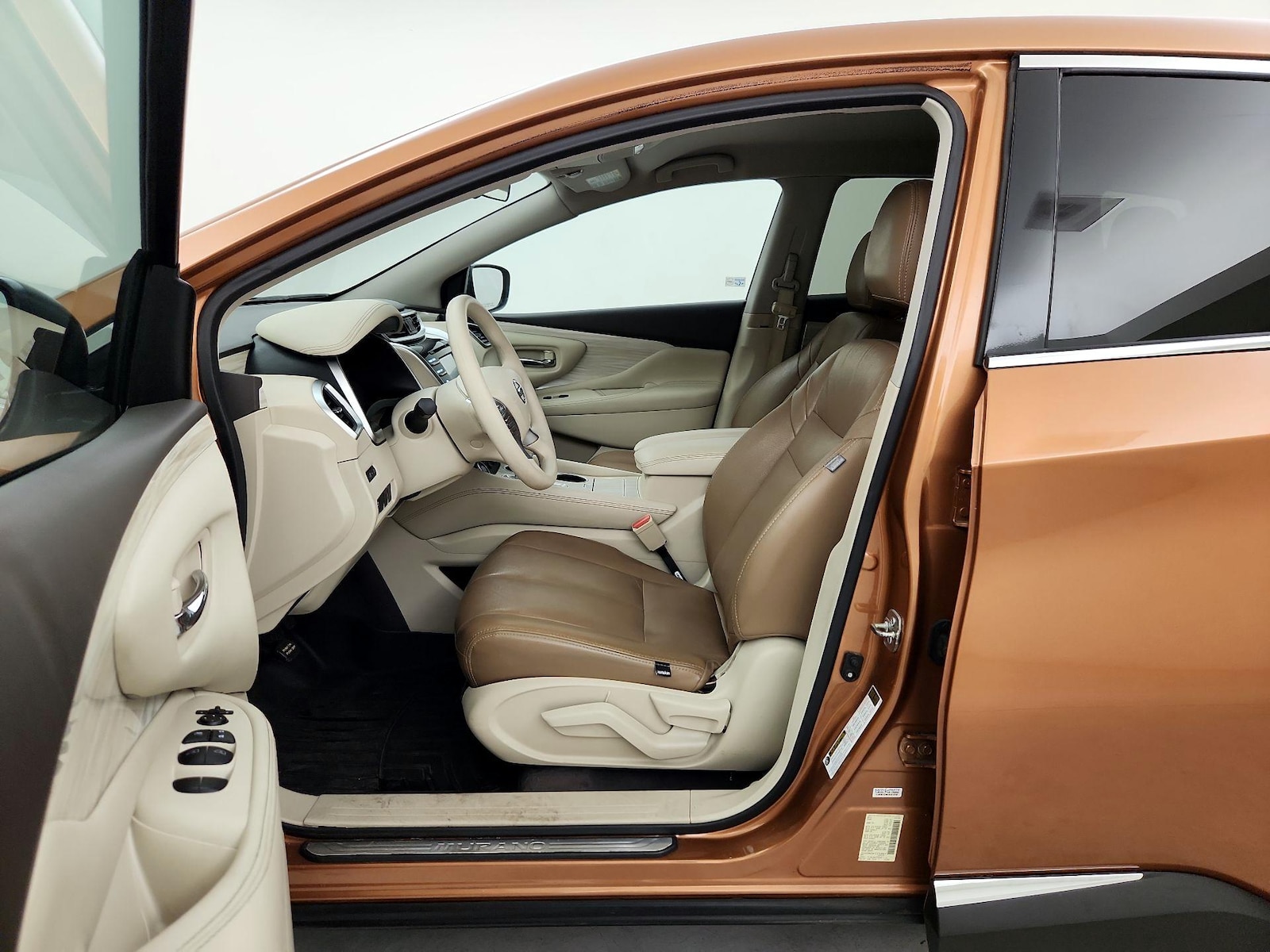 Leather Seats & Side Airbags