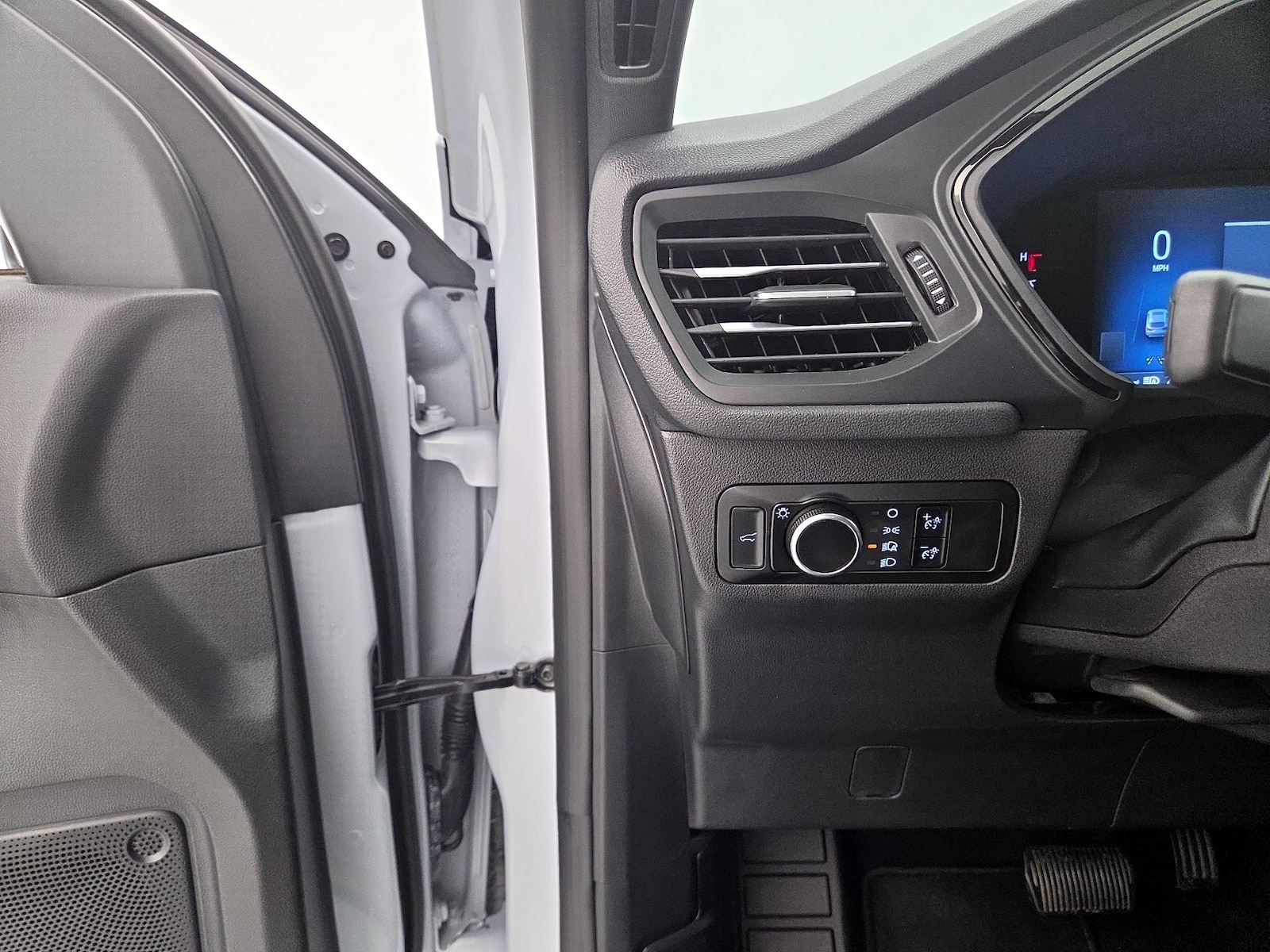 2025 Ford Escape ST-Line - Photo 14