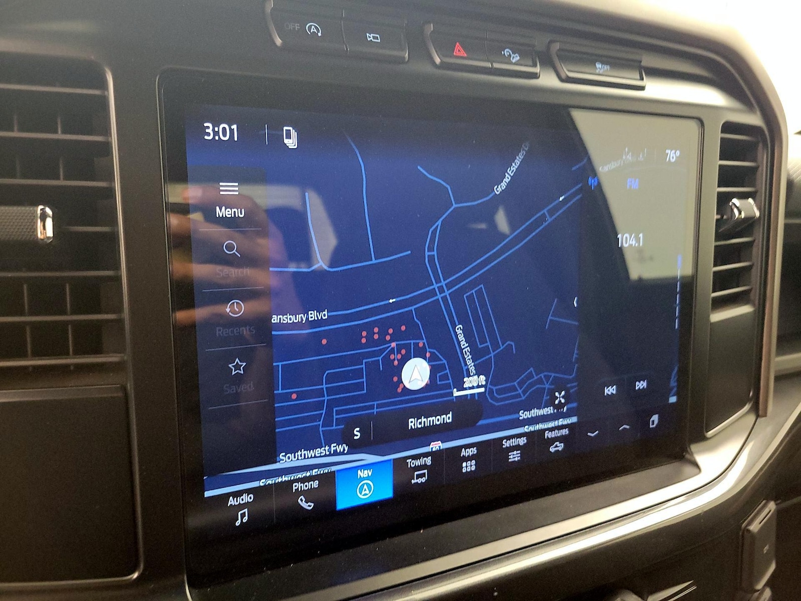 2024 Ford F-150 STX - Photo 15