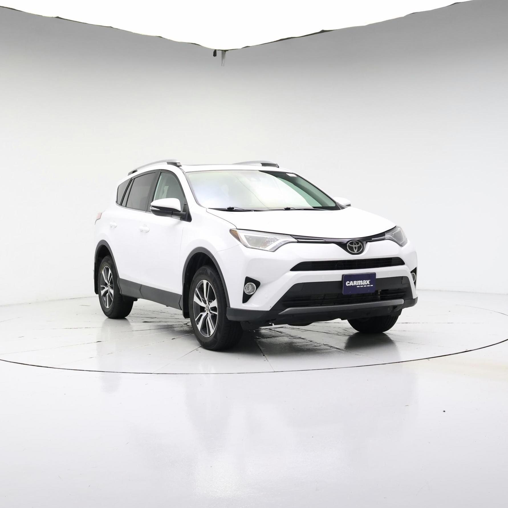 White 2018 Toyota RAV4 SUV / Crossover All-Wheel Drive Automatic
