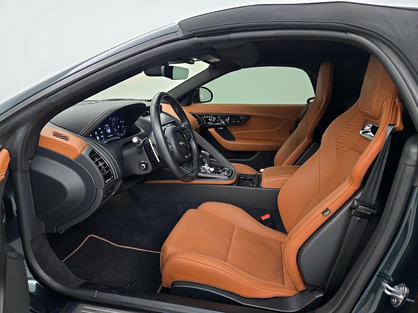 2021 Jaguar F-TYPE Base - Photo 12