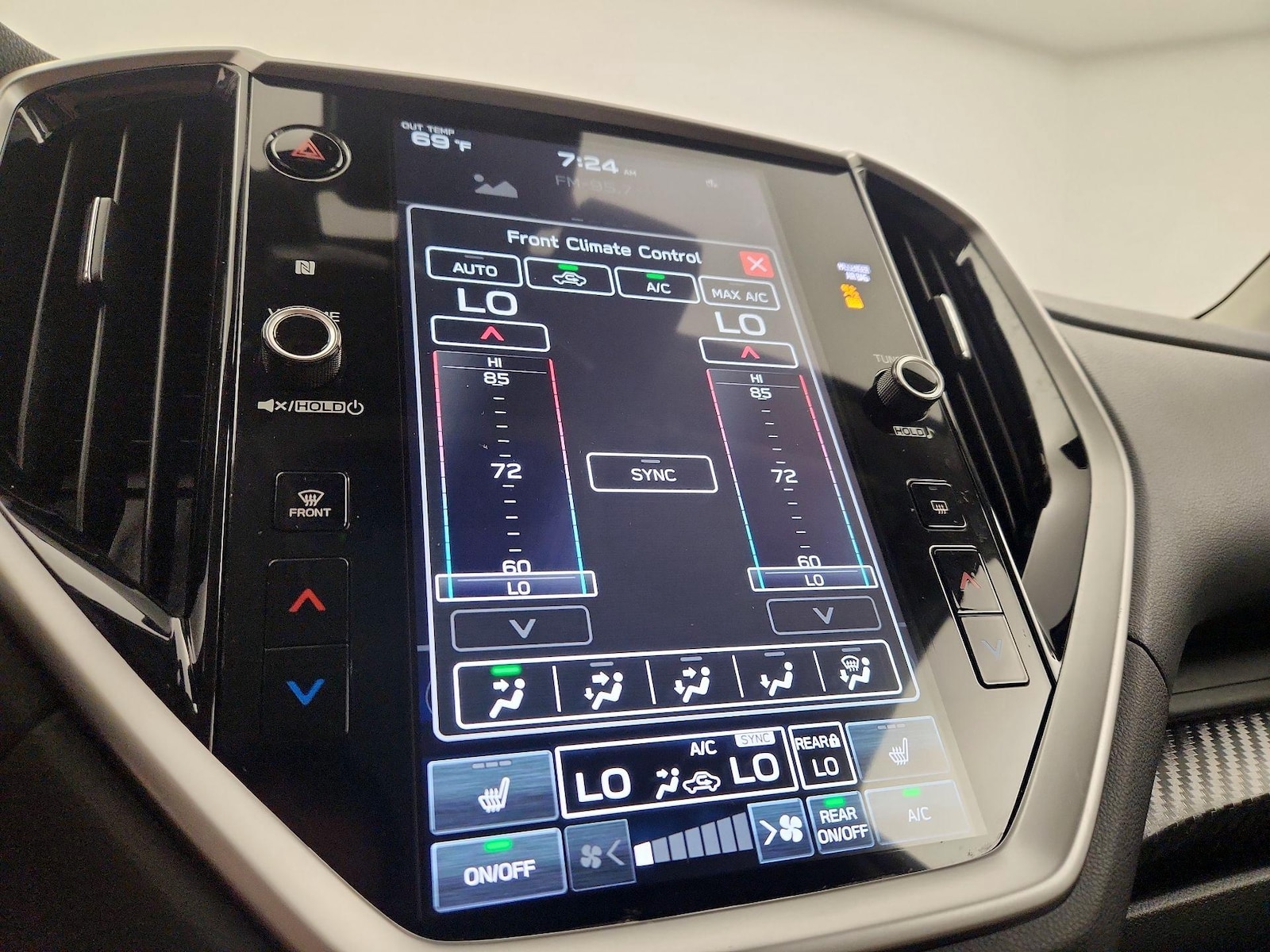 2024 Subaru Ascent Premium - Photo 17