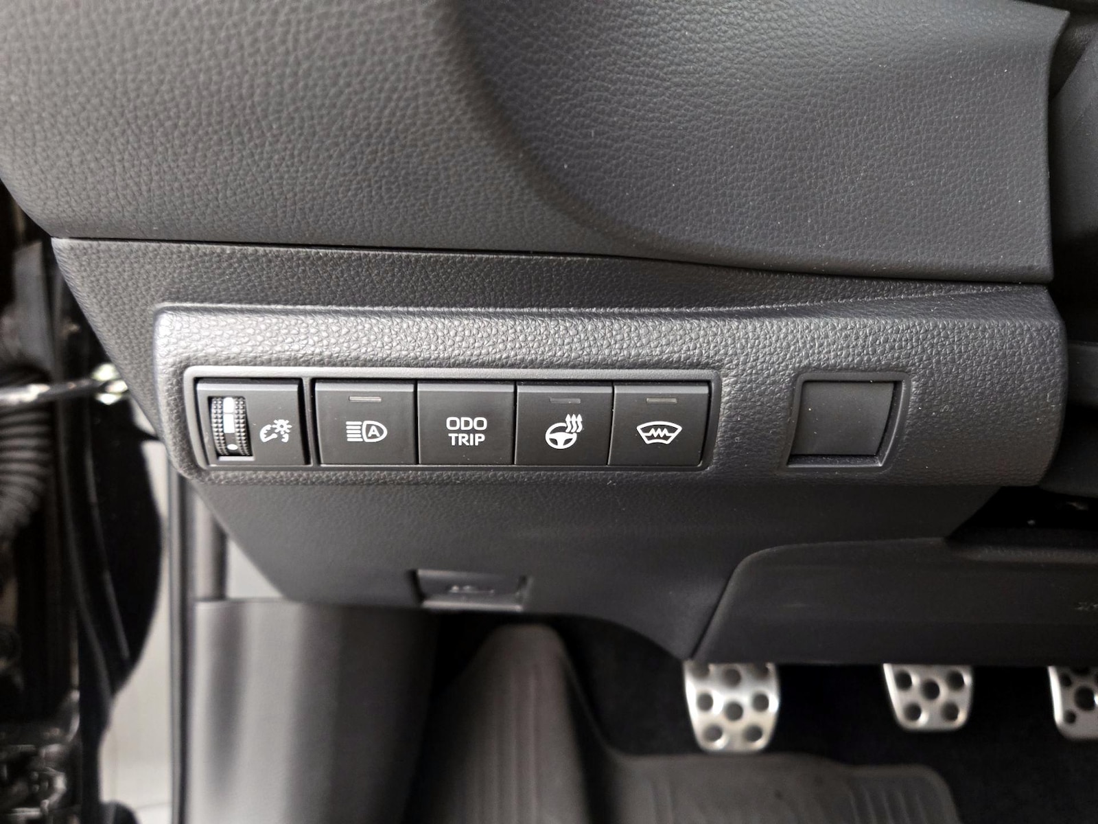 2025 Toyota GR Corolla Premium Plus - Photo 14