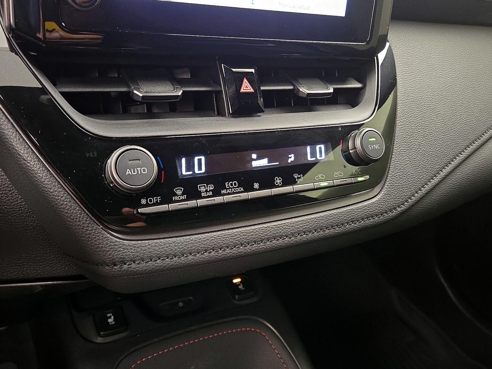 2025 Toyota GR Corolla Premium Plus - Photo 17