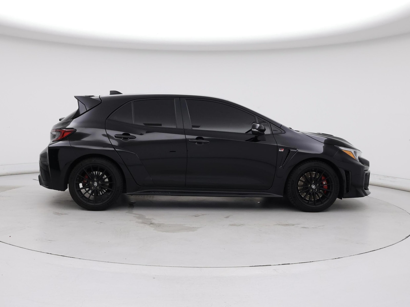 2025 Toyota GR Corolla Premium Plus - Photo 8
