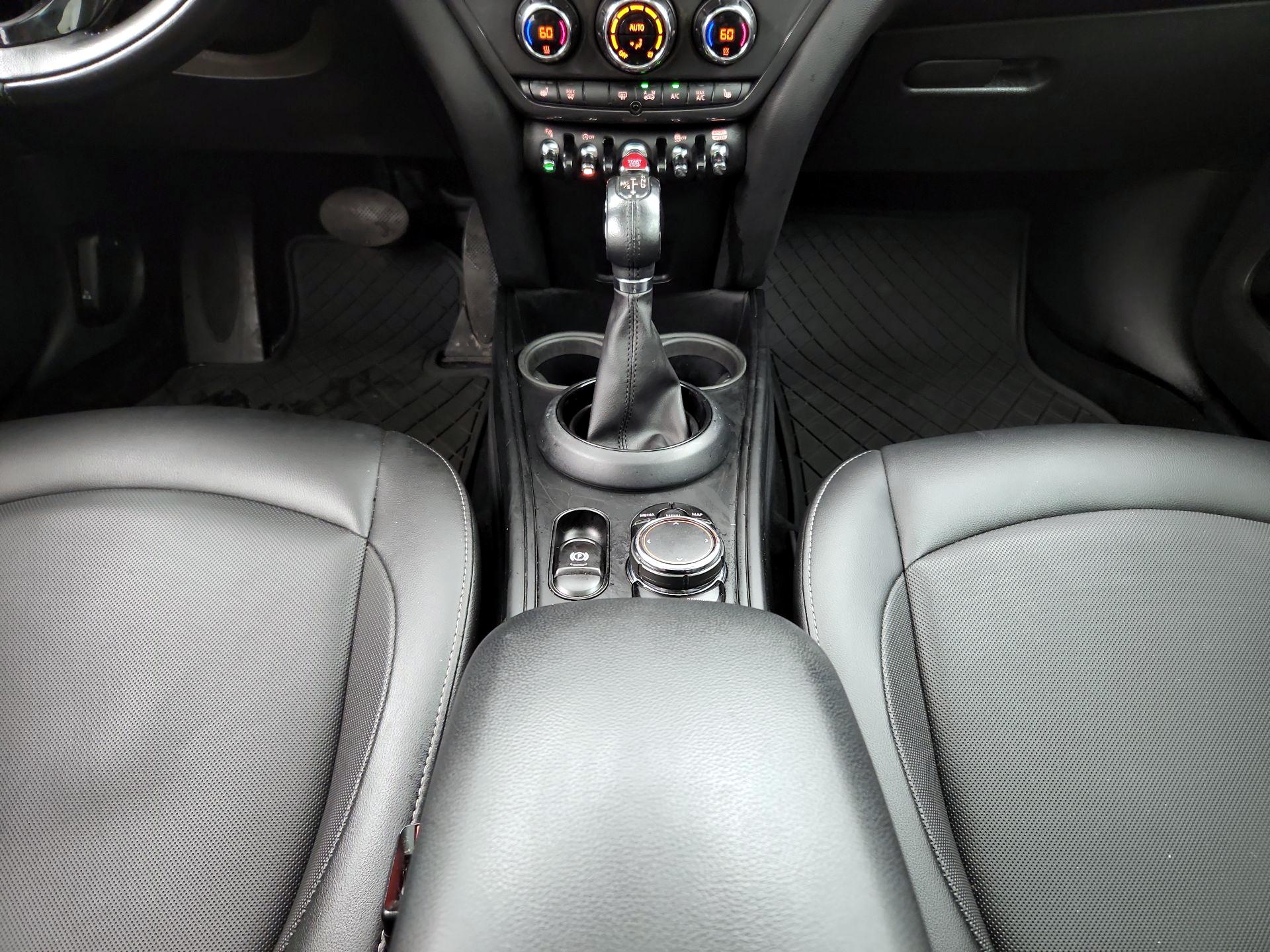 Thumbnail: 2018 MINI Cooper Countryman - 17