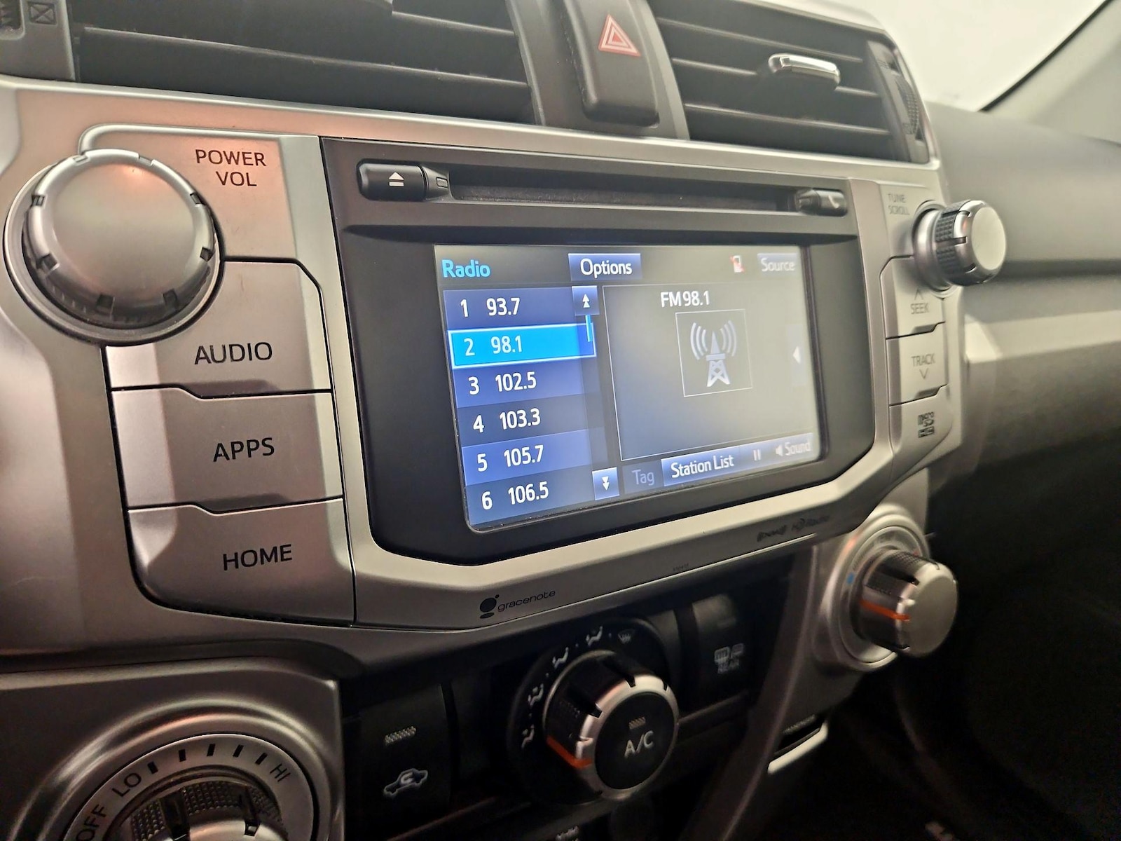 2019 Toyota 4Runner SR5 Premium - Photo 17