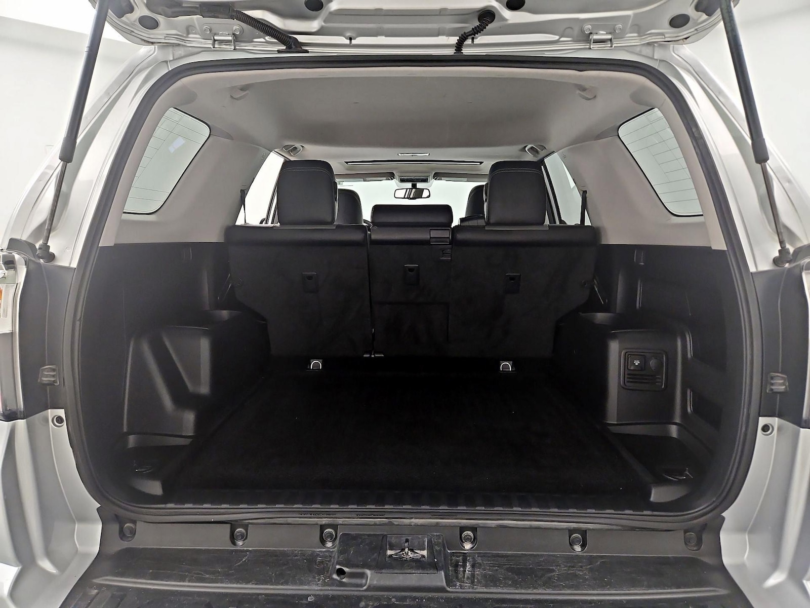 2019 Toyota 4Runner SR5 Premium - Photo 23