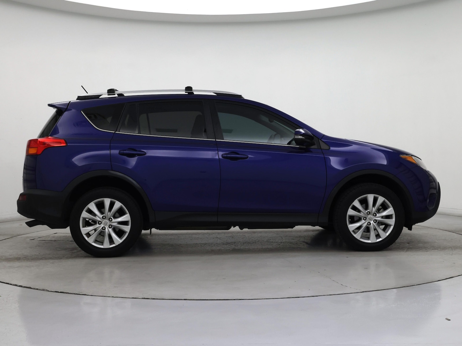 2015 Toyota RAV4 Limited - Photo 8