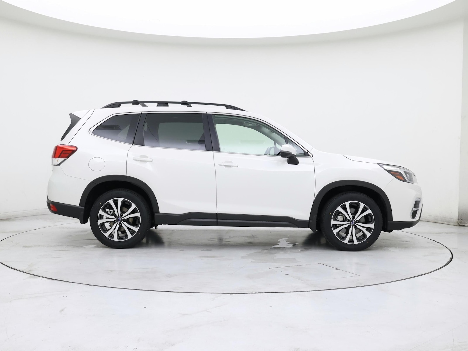 2019 Subaru Forester Limited - Photo 8