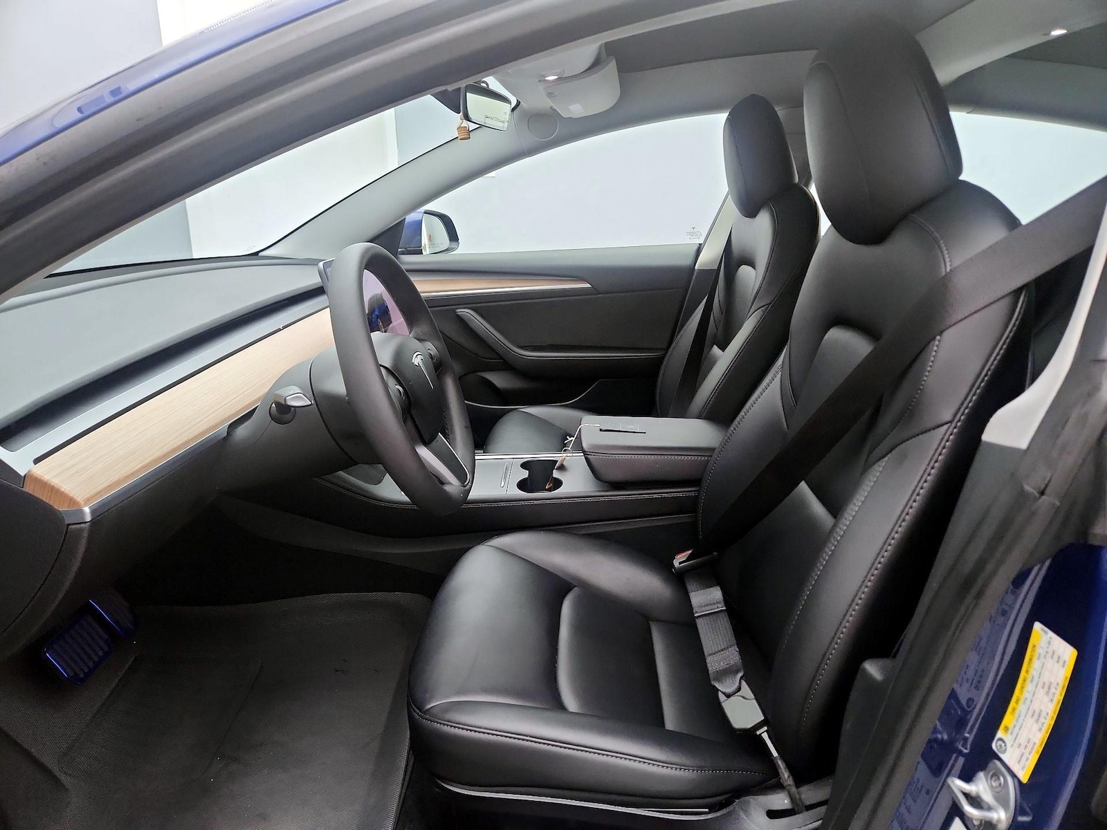 2022 Tesla Model 3 Long Range - Photo 12