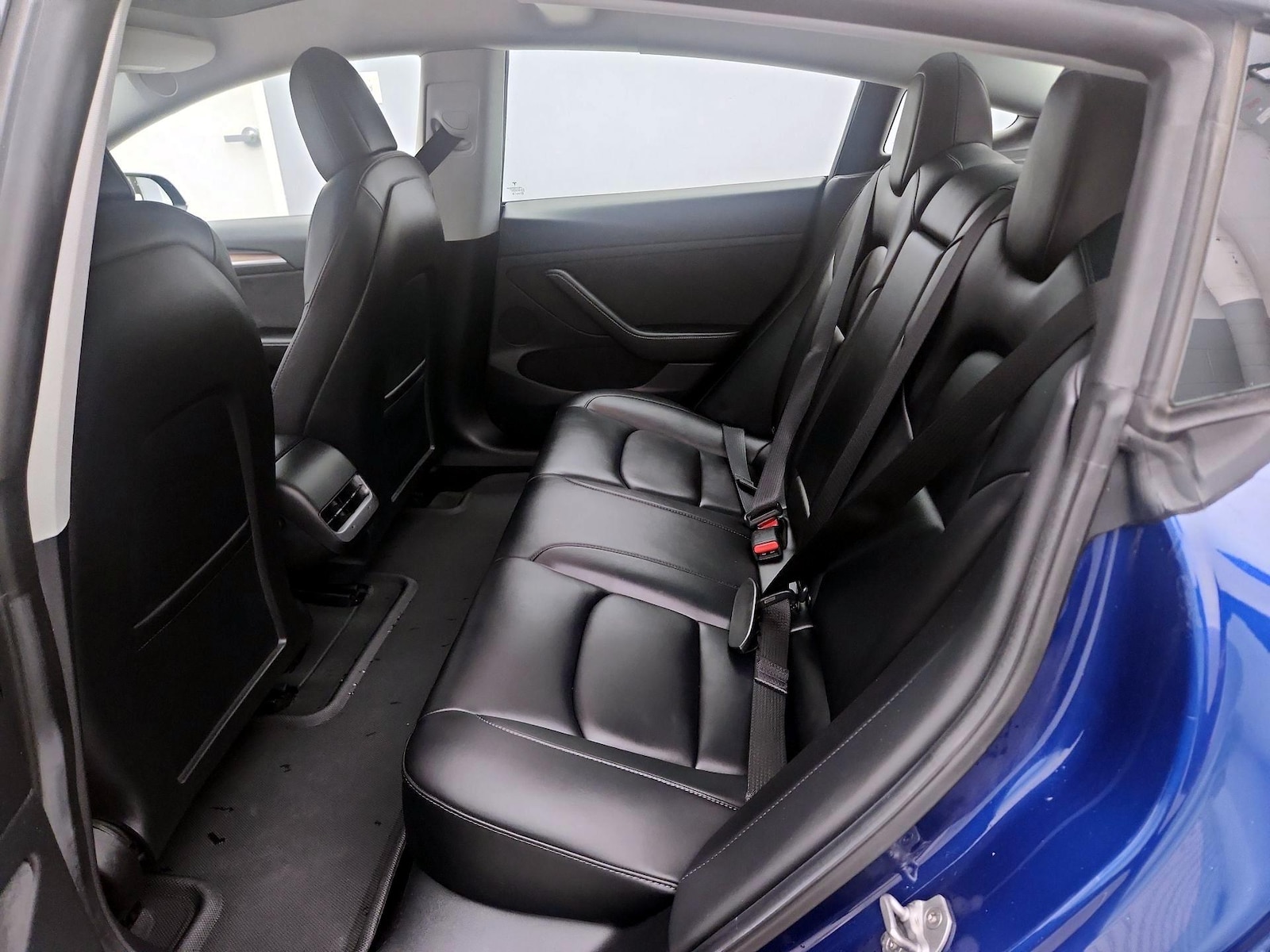 2022 Tesla Model 3 Long Range - Photo 19