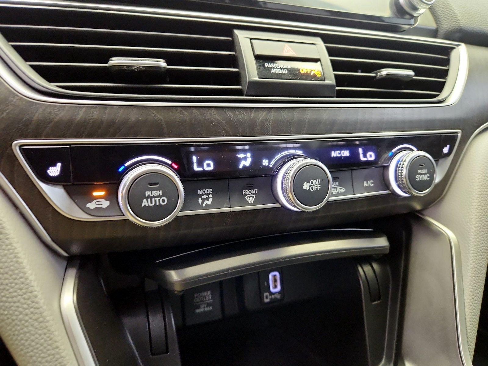 2018 Honda Accord EX-L - Photo 17
