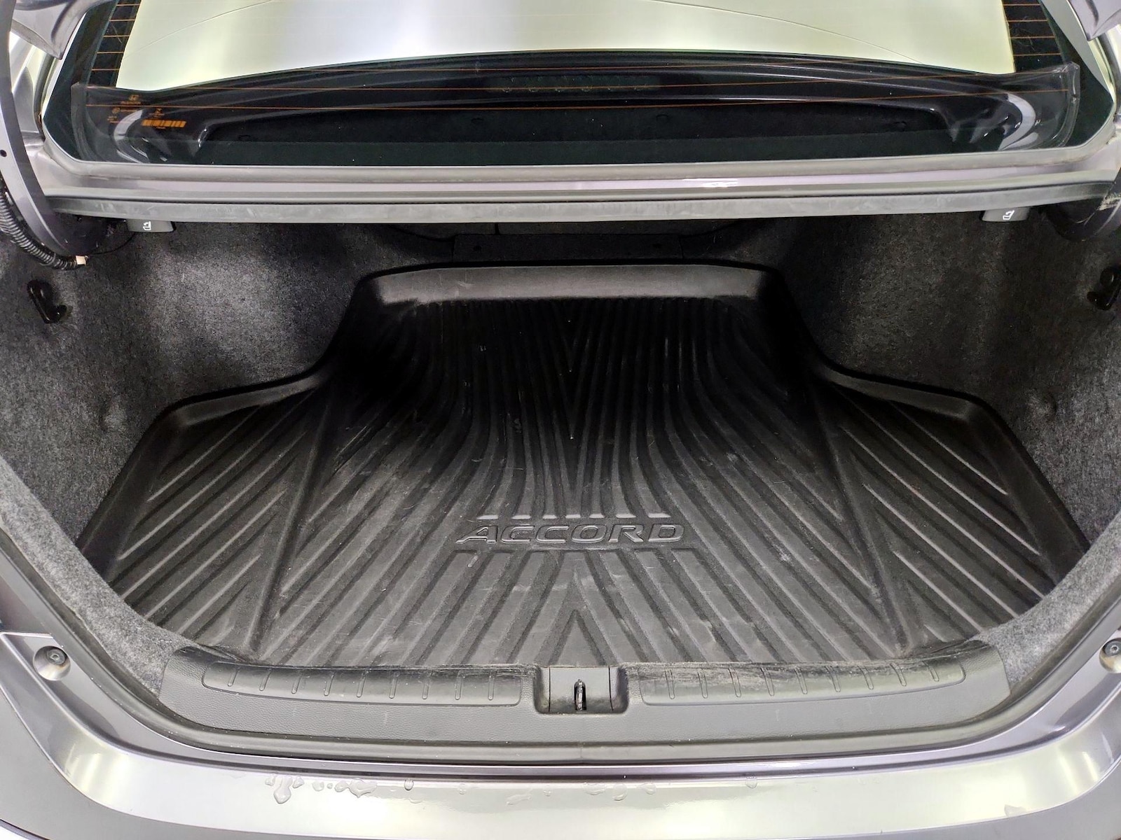 2018 Honda Accord EX-L - Photo 22