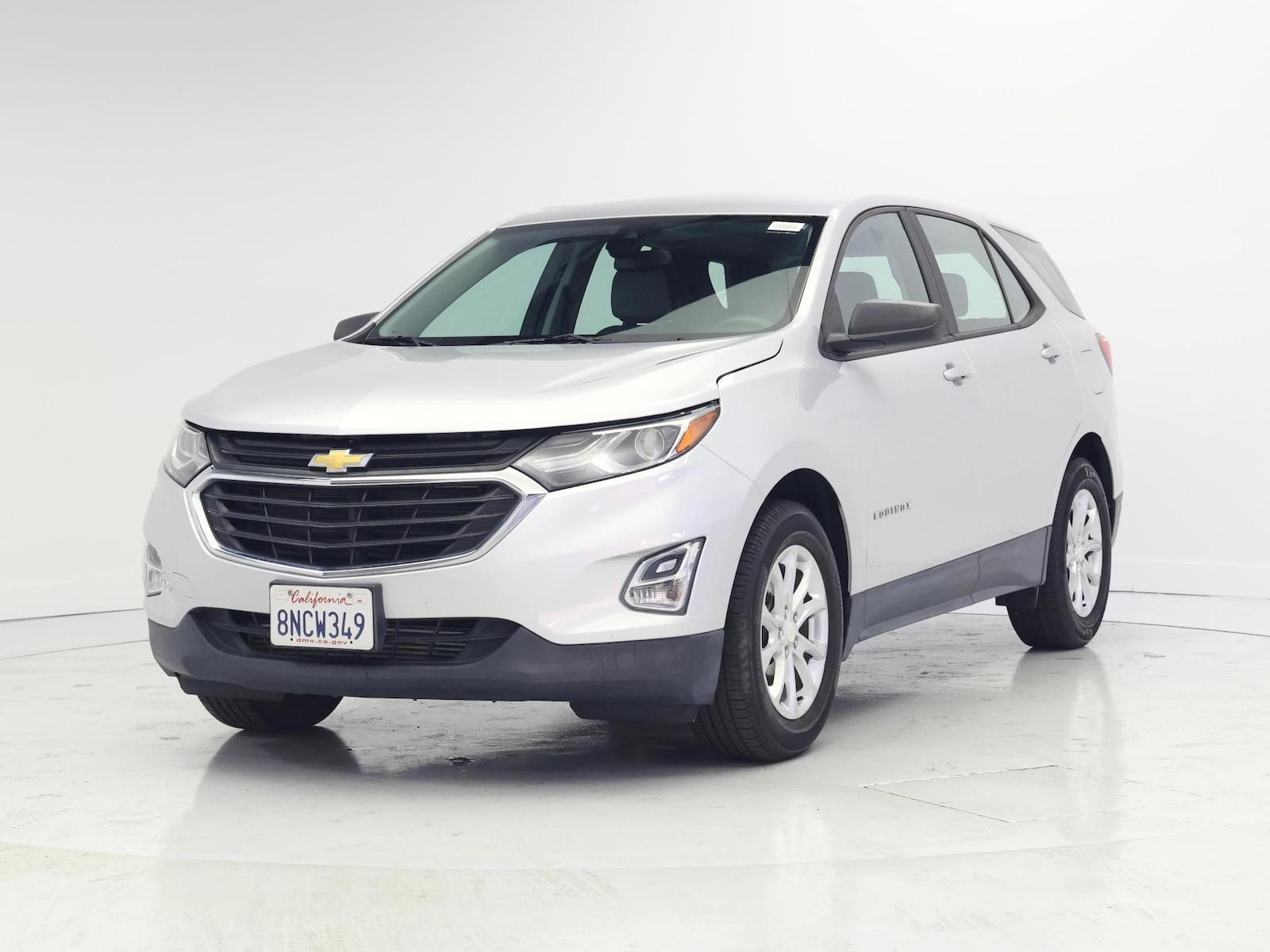 2020 Chevrolet Equinox LS - Photo 5