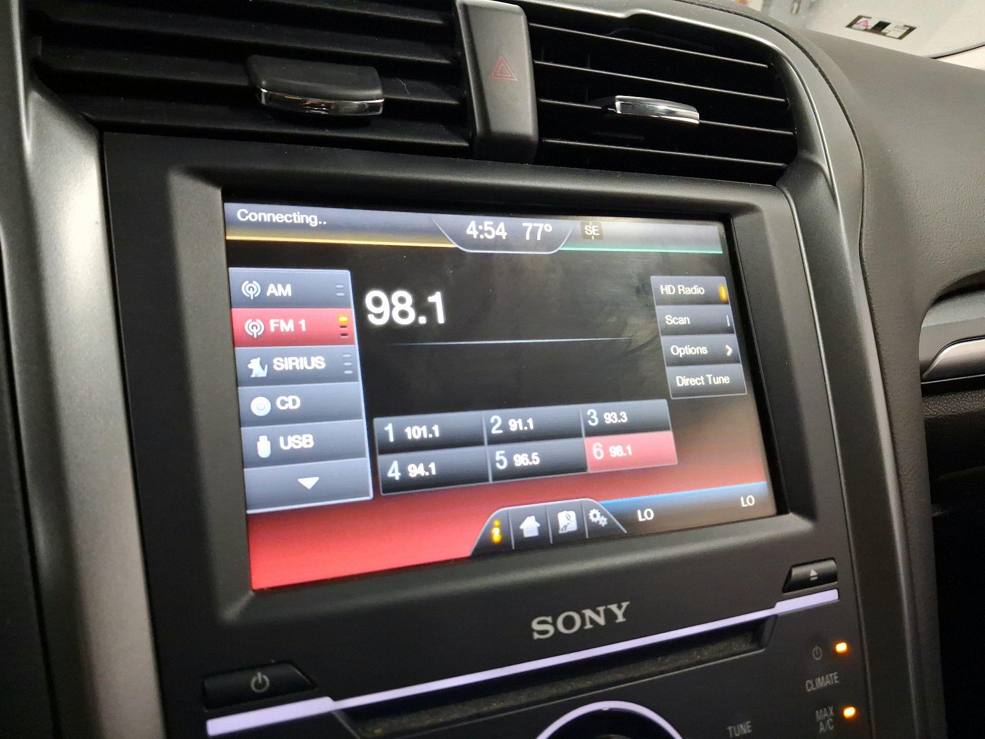 Thumbnail: 2014 Ford Fusion - 13