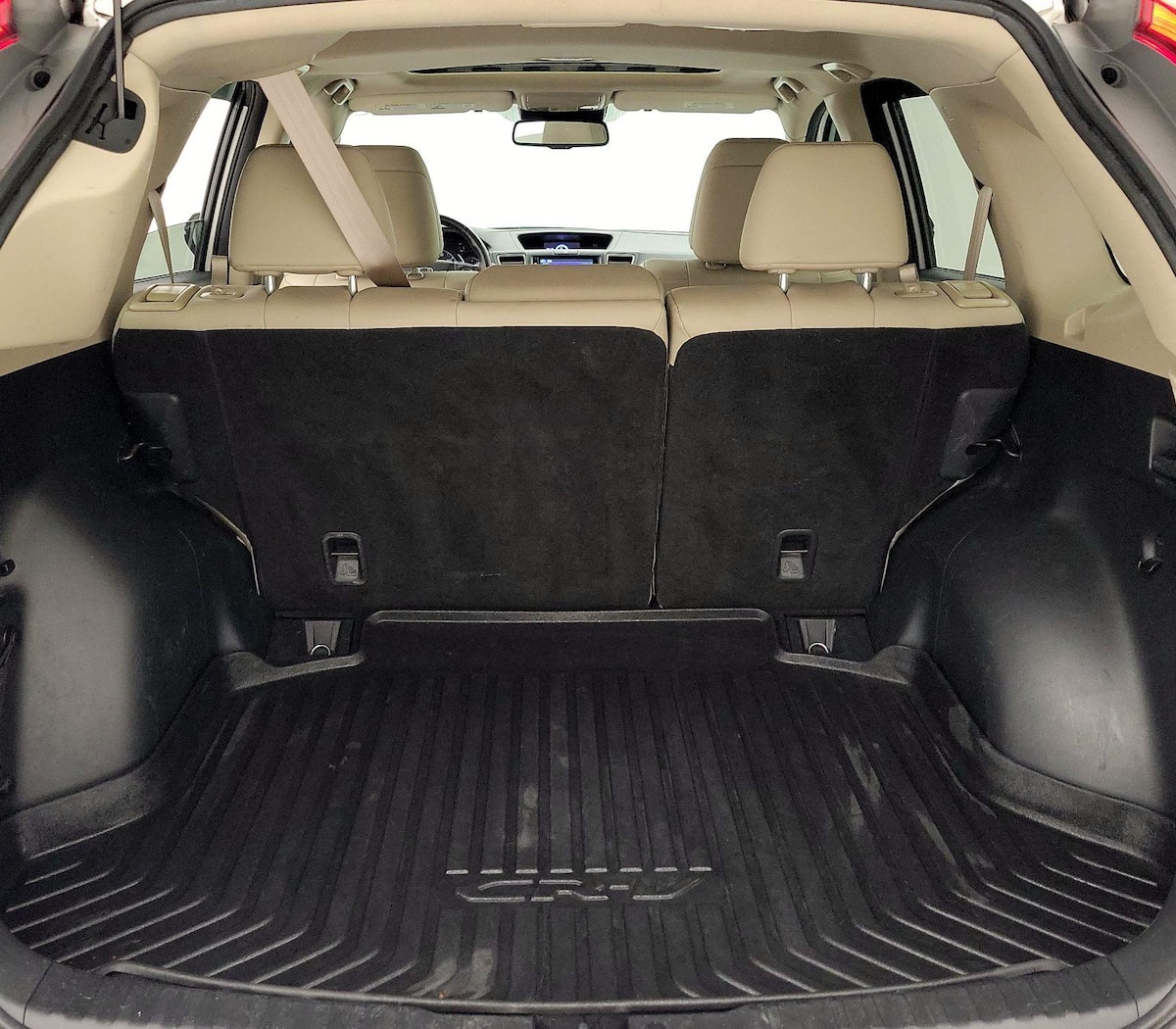 Trunk/Cargo (Seats Up)