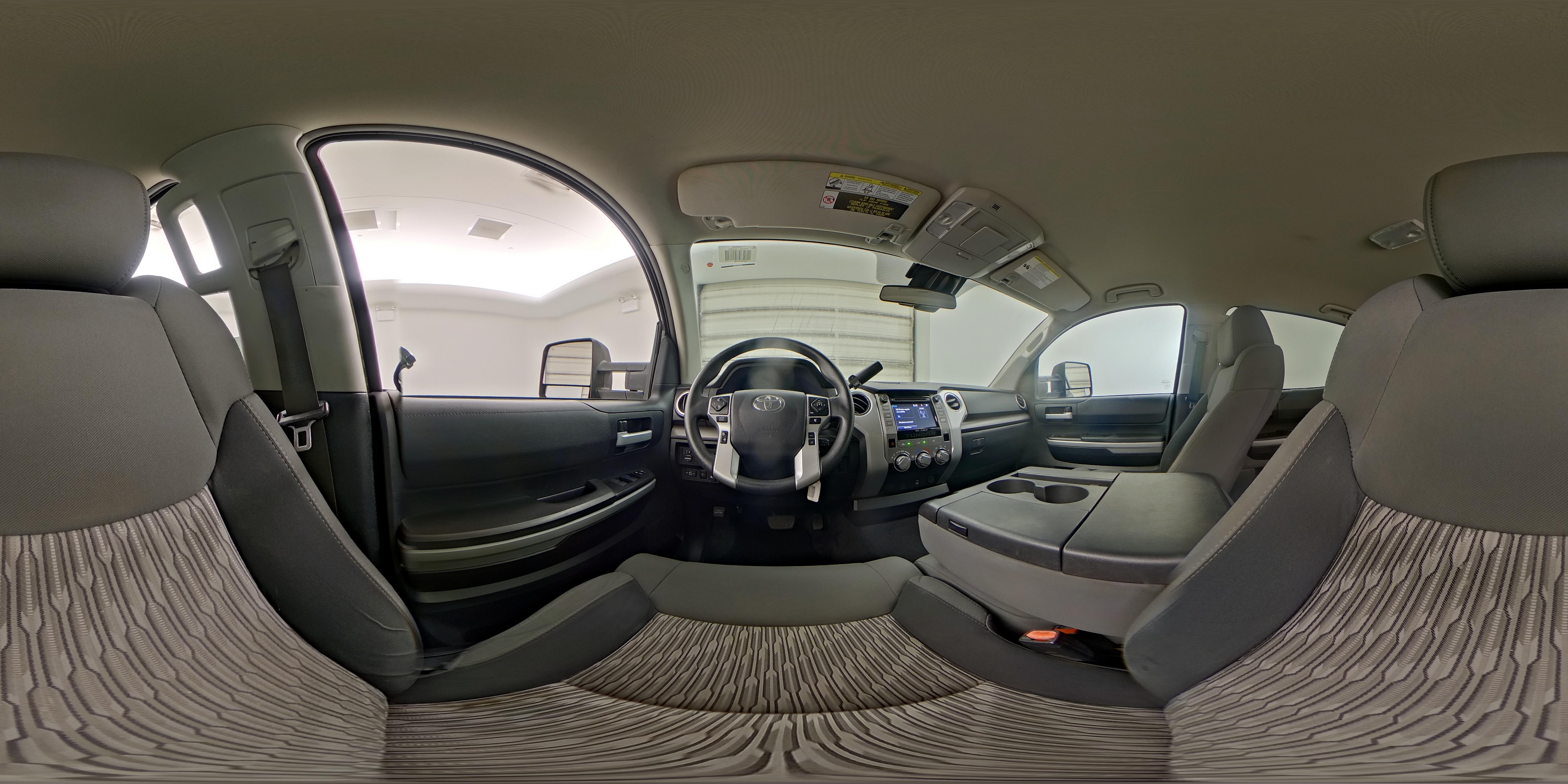 2018 Toyota Tundra SR5 - Photo 26