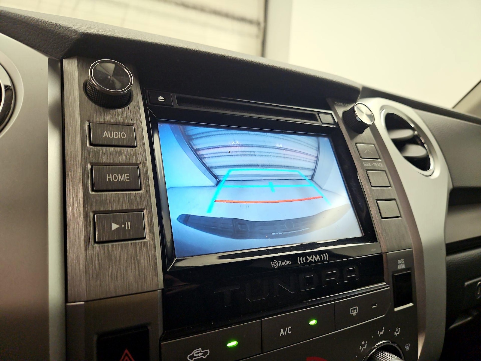2018 Toyota Tundra SR5 - Photo 15