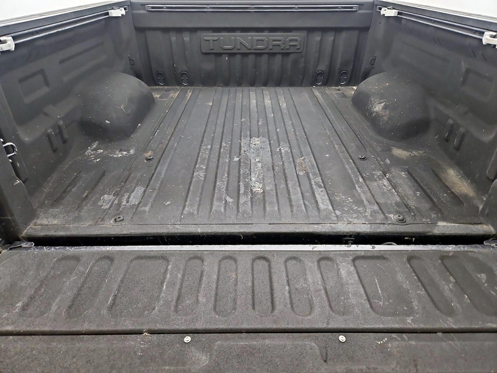 2018 Toyota Tundra SR5 - Photo 21