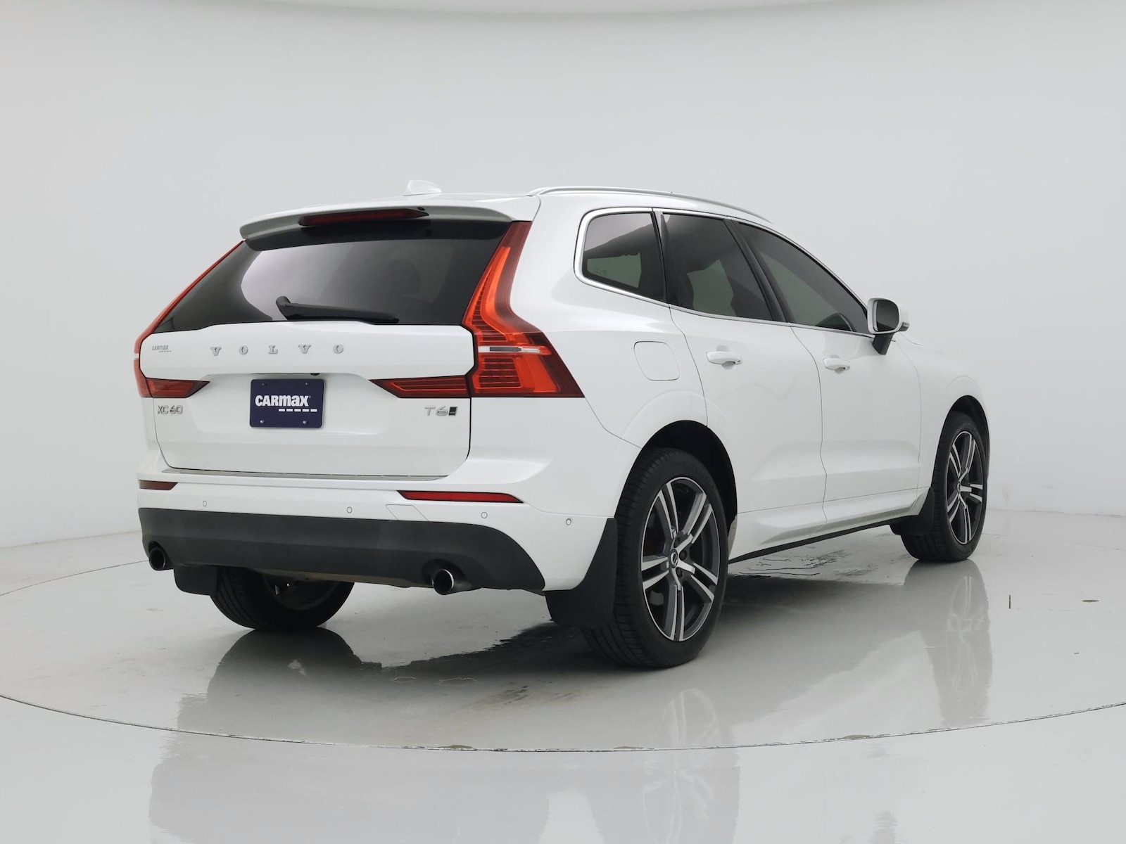 2018 Volvo XC60 Momentum - Photo 9