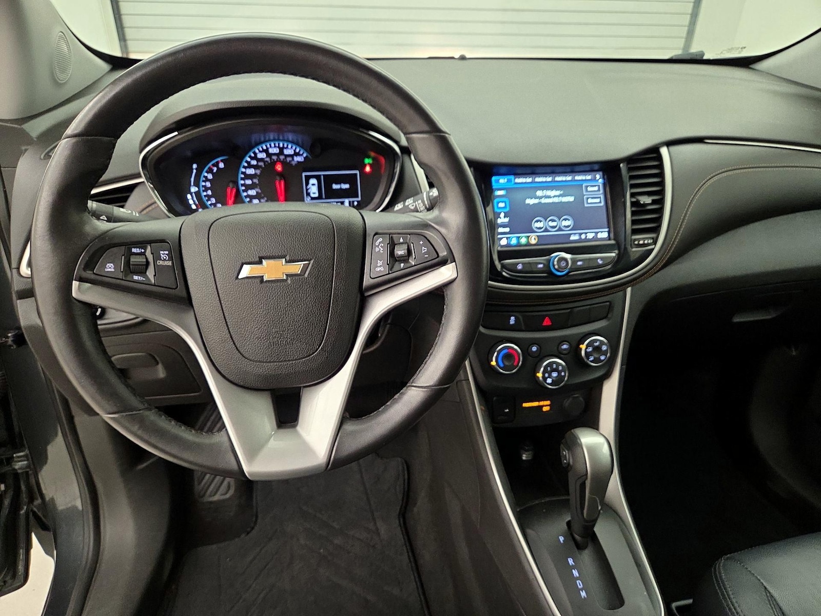 2018 Chevrolet Trax LT - Photo 11