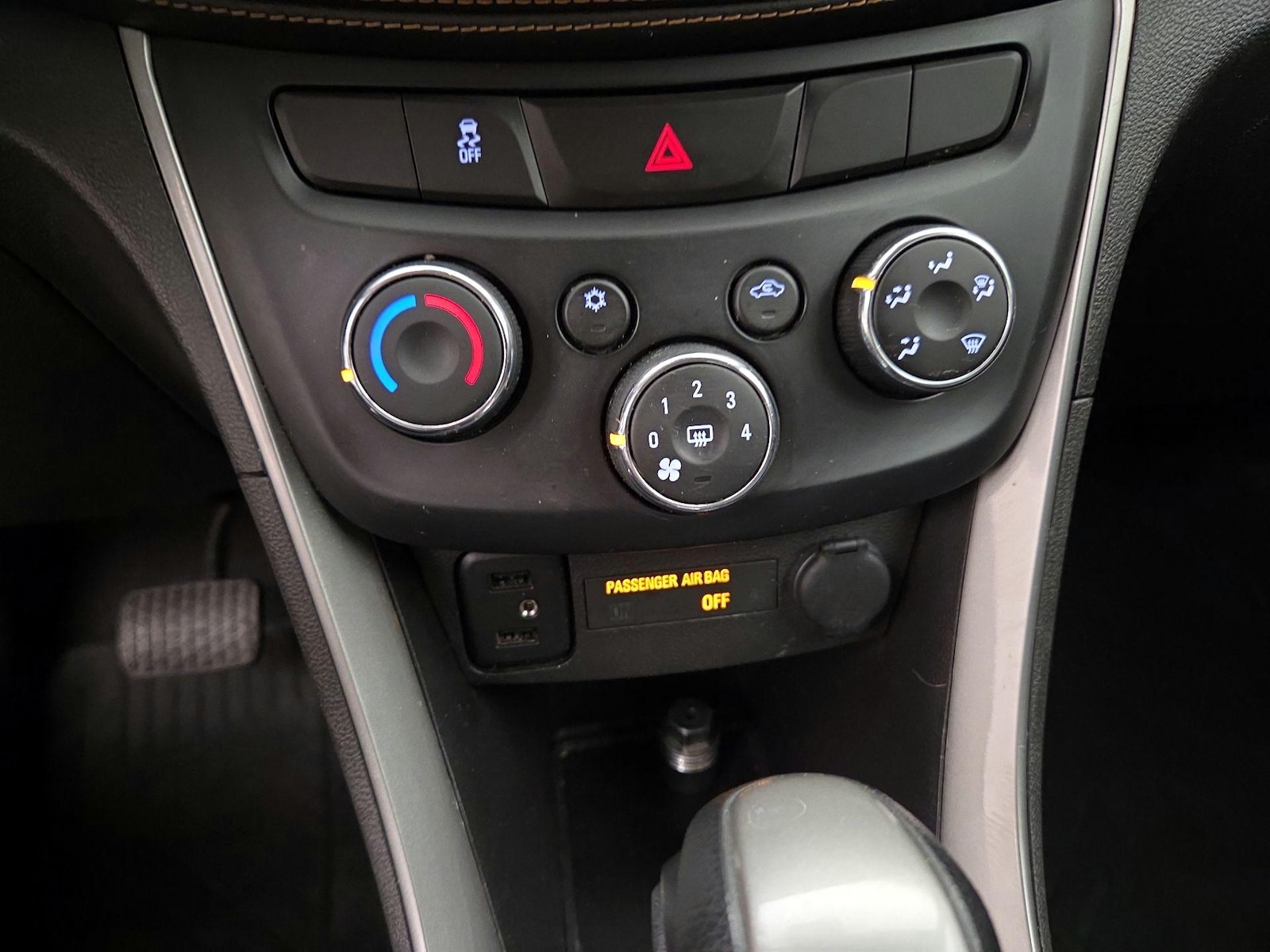 2018 Chevrolet Trax LT - Photo 17