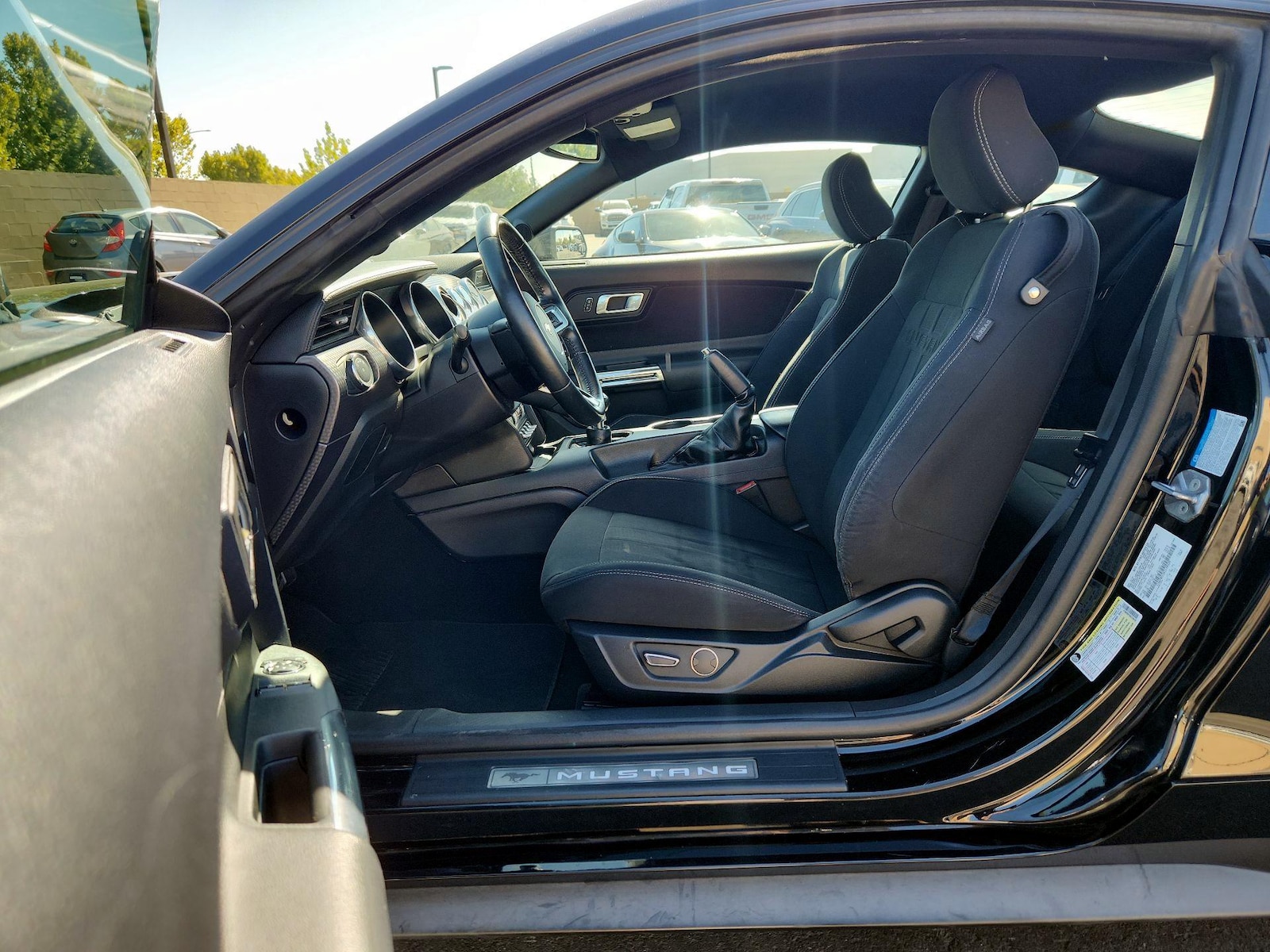 2019 Ford Mustang GT - Photo 11