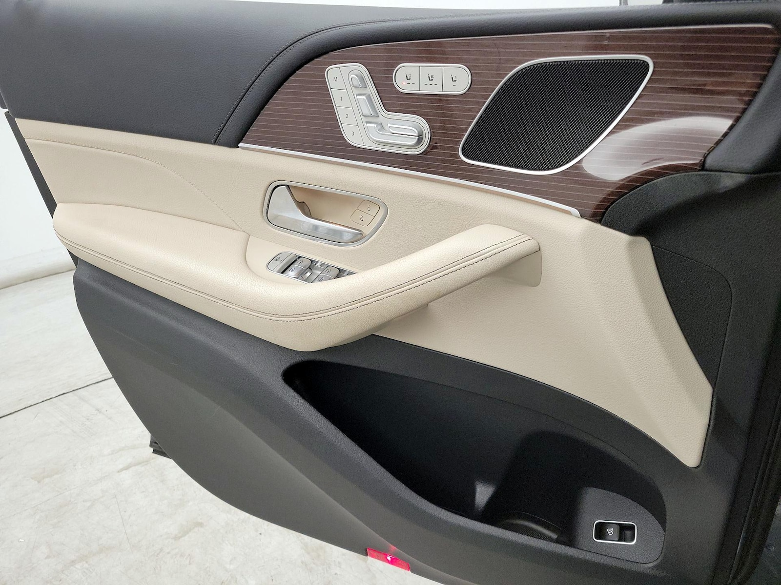 2022 Mercedes-Benz GLE GLE350 - Photo 13