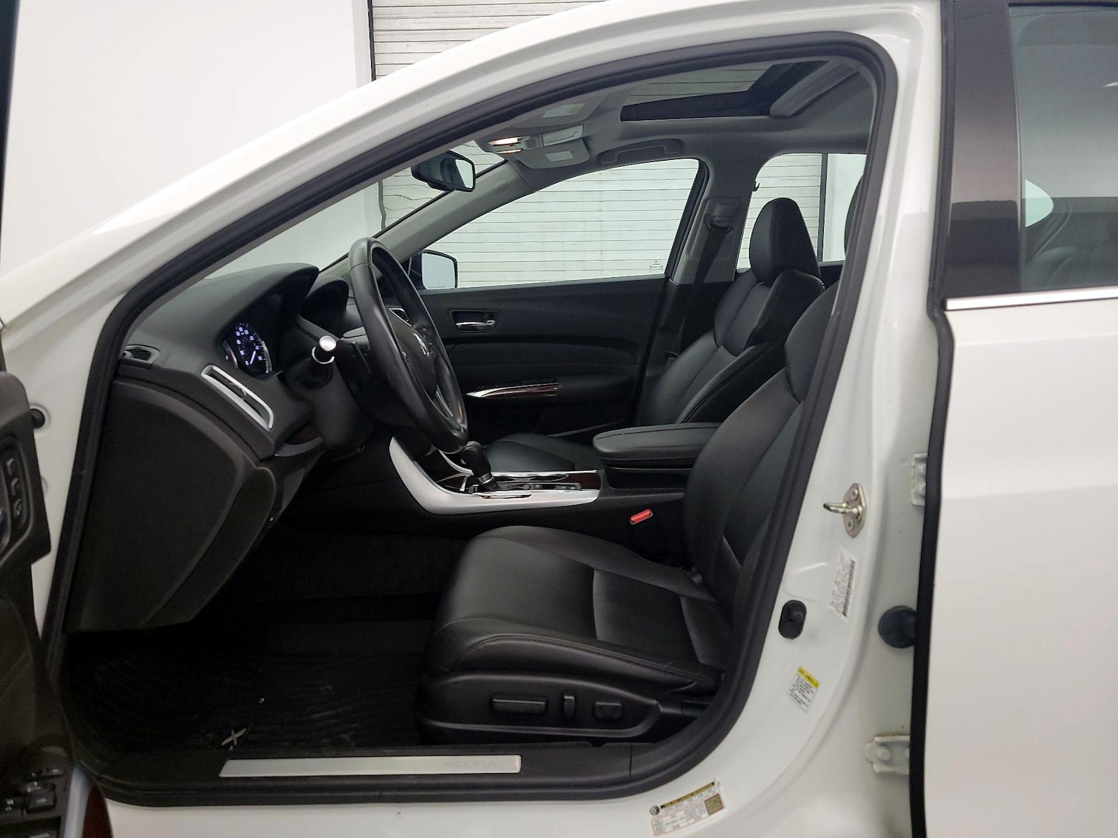 2017 Acura TLX Base - Photo 12