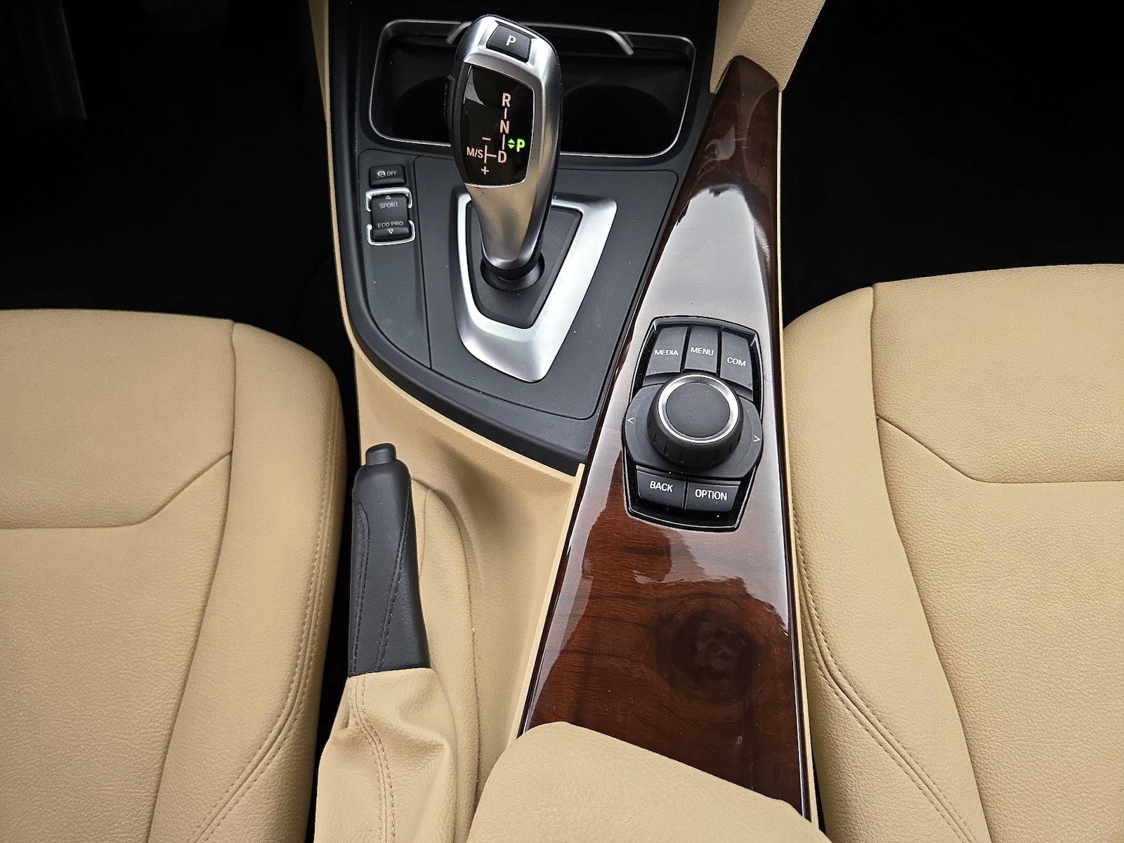 2018 BMW 3 Series 320i - Photo 18