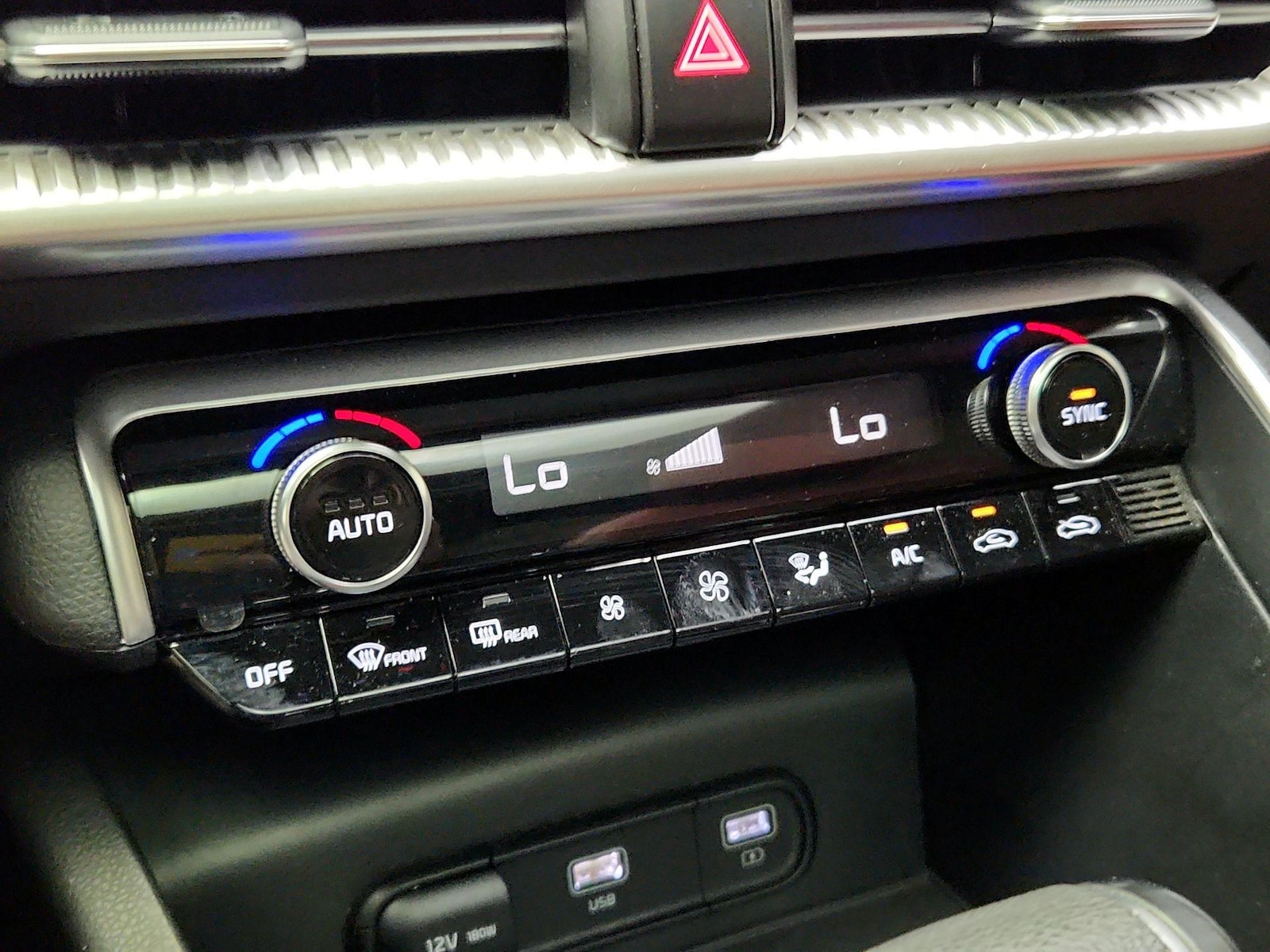 2024 Kia K5 GT-Line - Photo 16