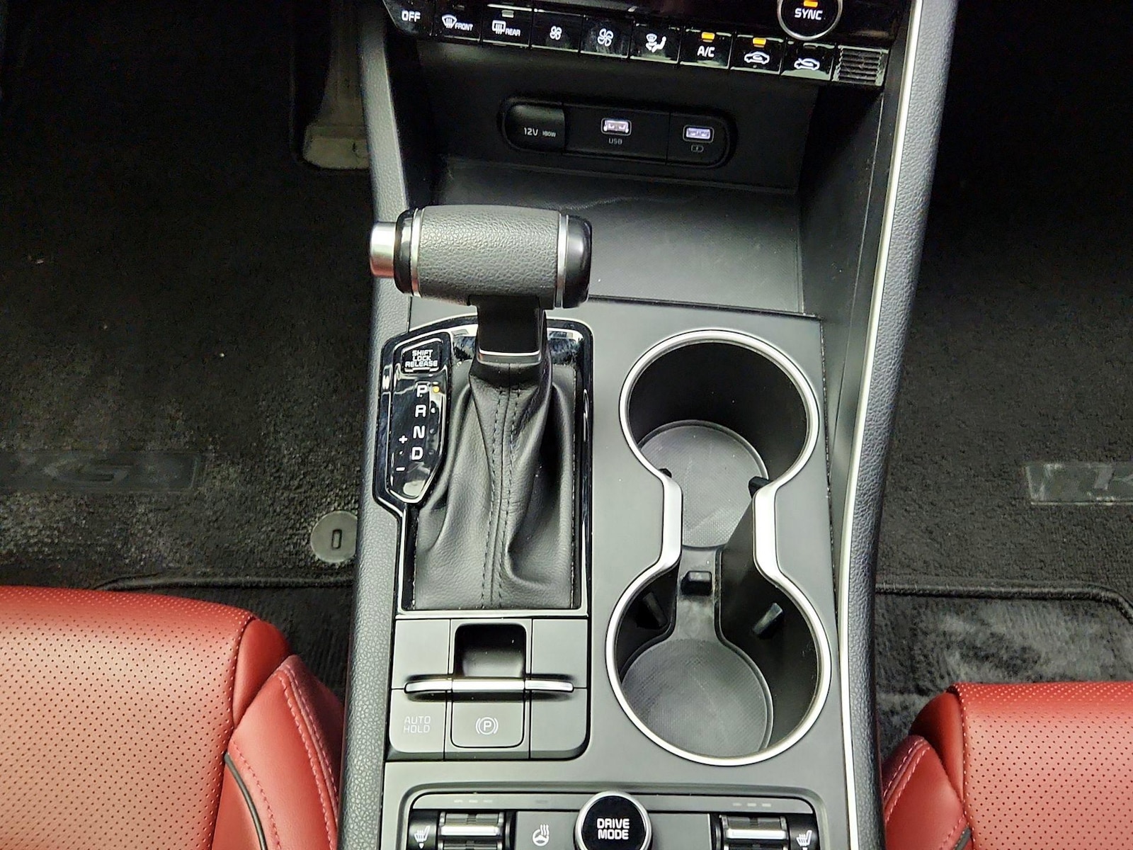 2024 Kia K5 GT-Line - Photo 17