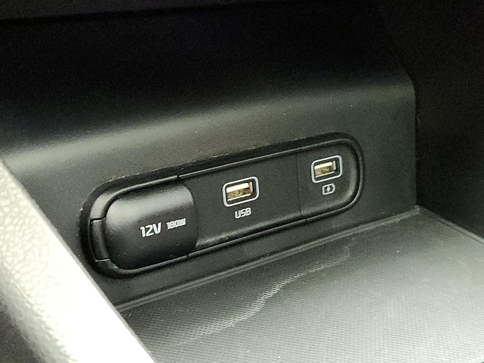 2024 Kia K5 GT-Line - Photo 18