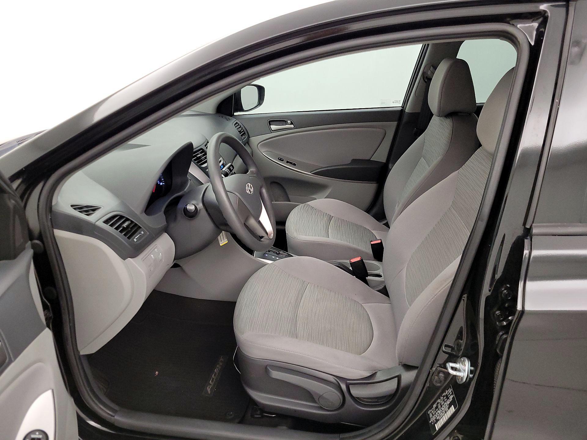 Thumbnail: 2017 Hyundai Accent - 9