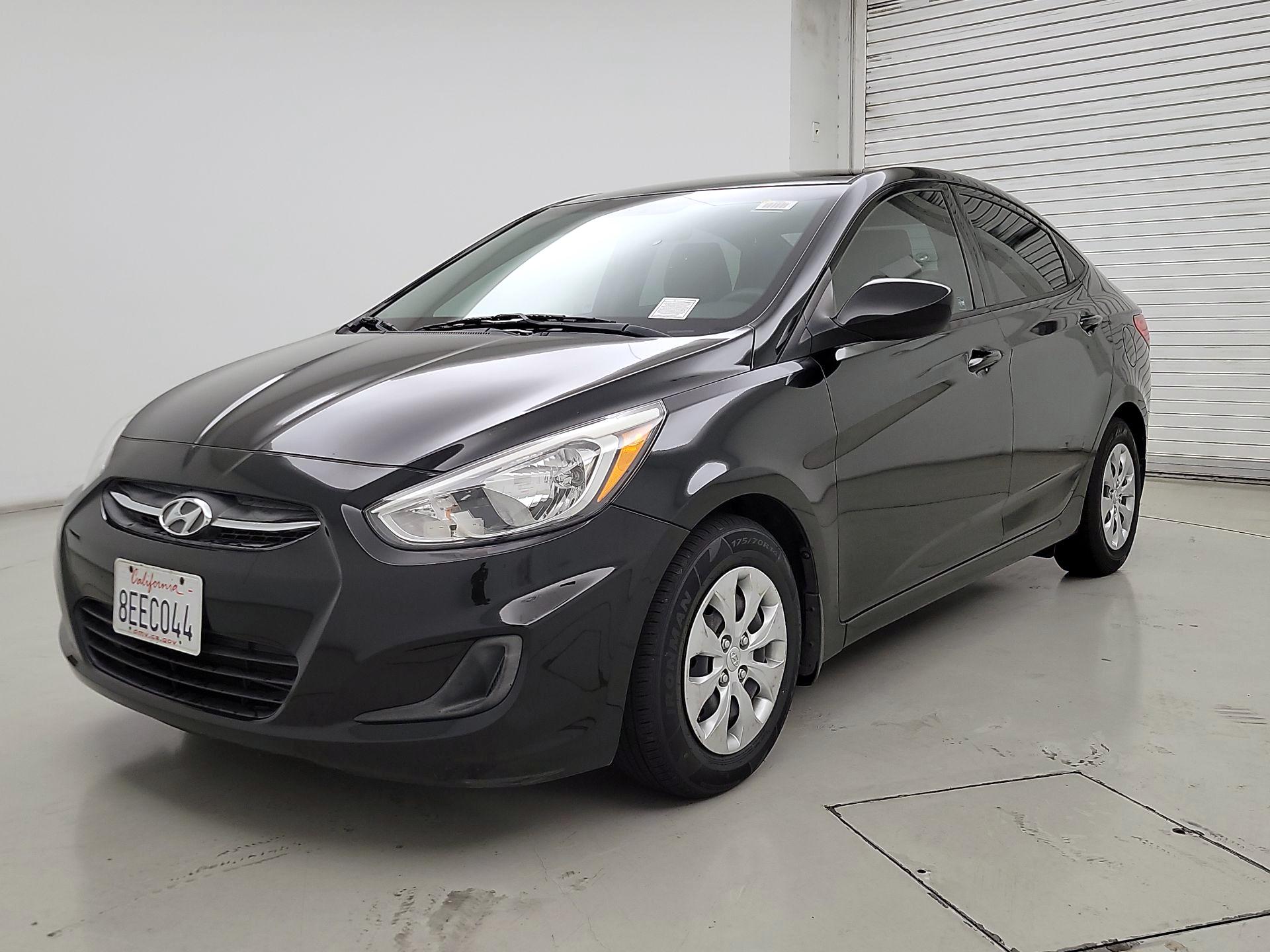 Thumbnail: 2017 Hyundai Accent - 3