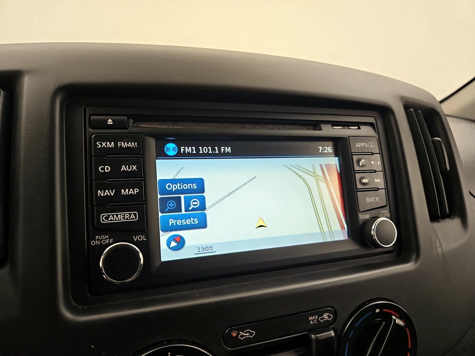 2017 Nissan NV200 SV - Photo 15