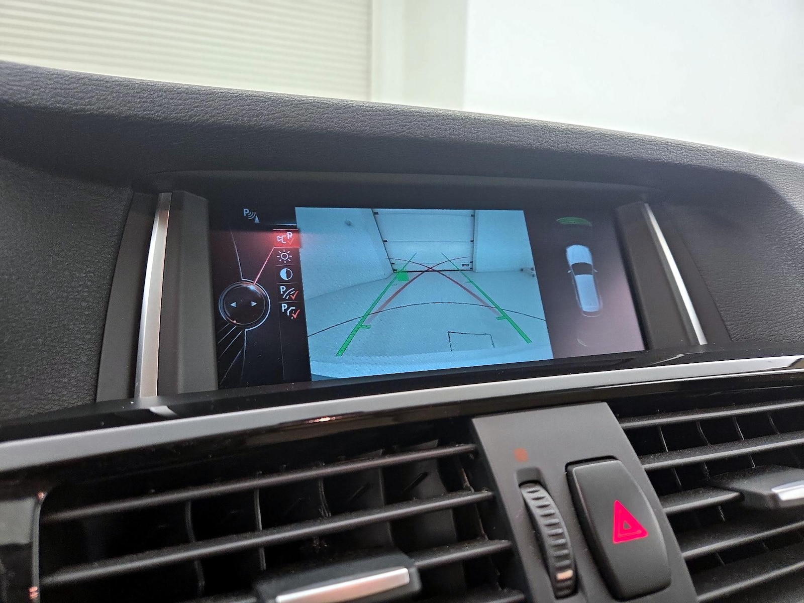 2016 BMW X3 xDrive28i - Photo 16
