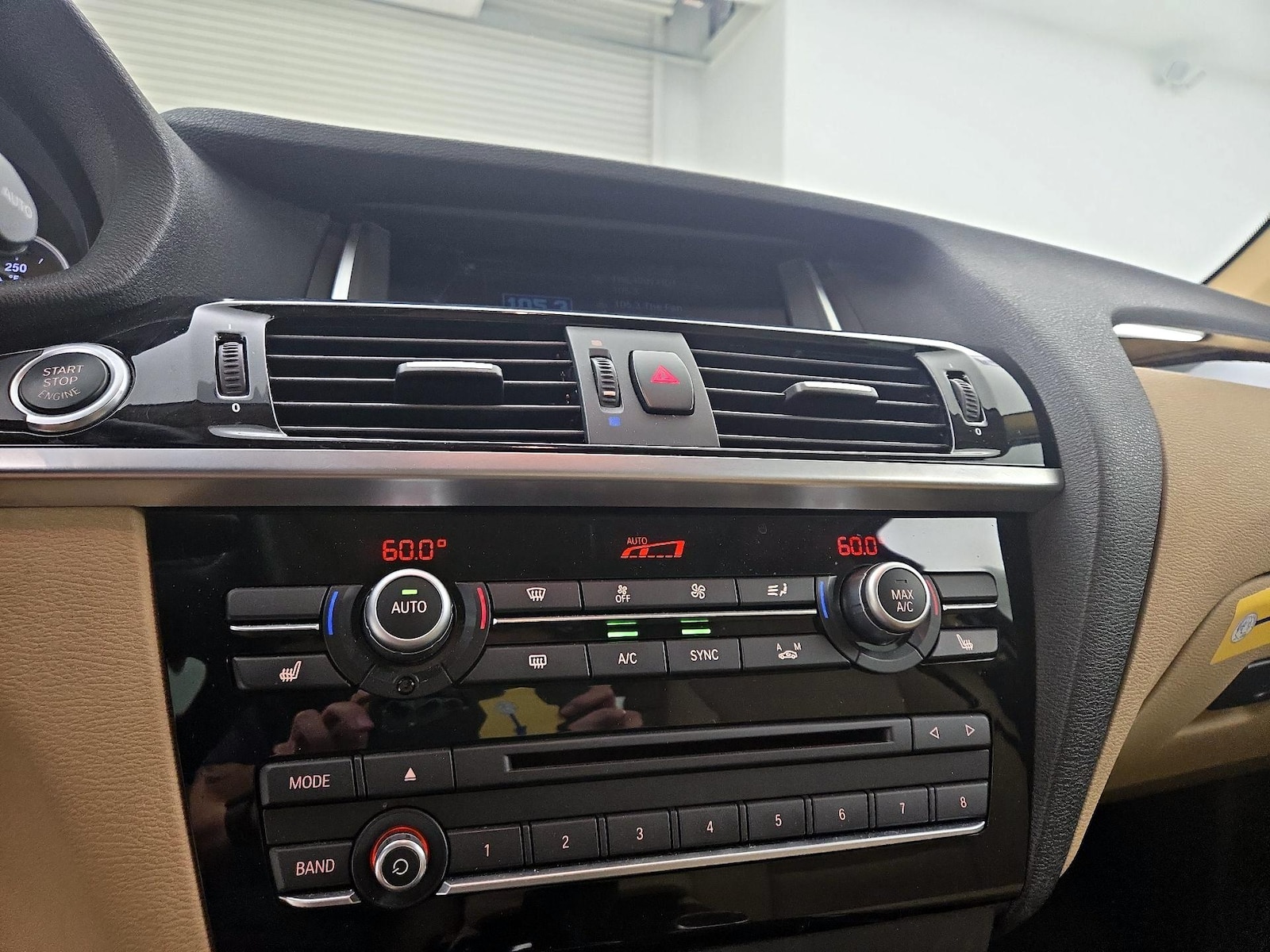 2016 BMW X3 xDrive28i - Photo 17