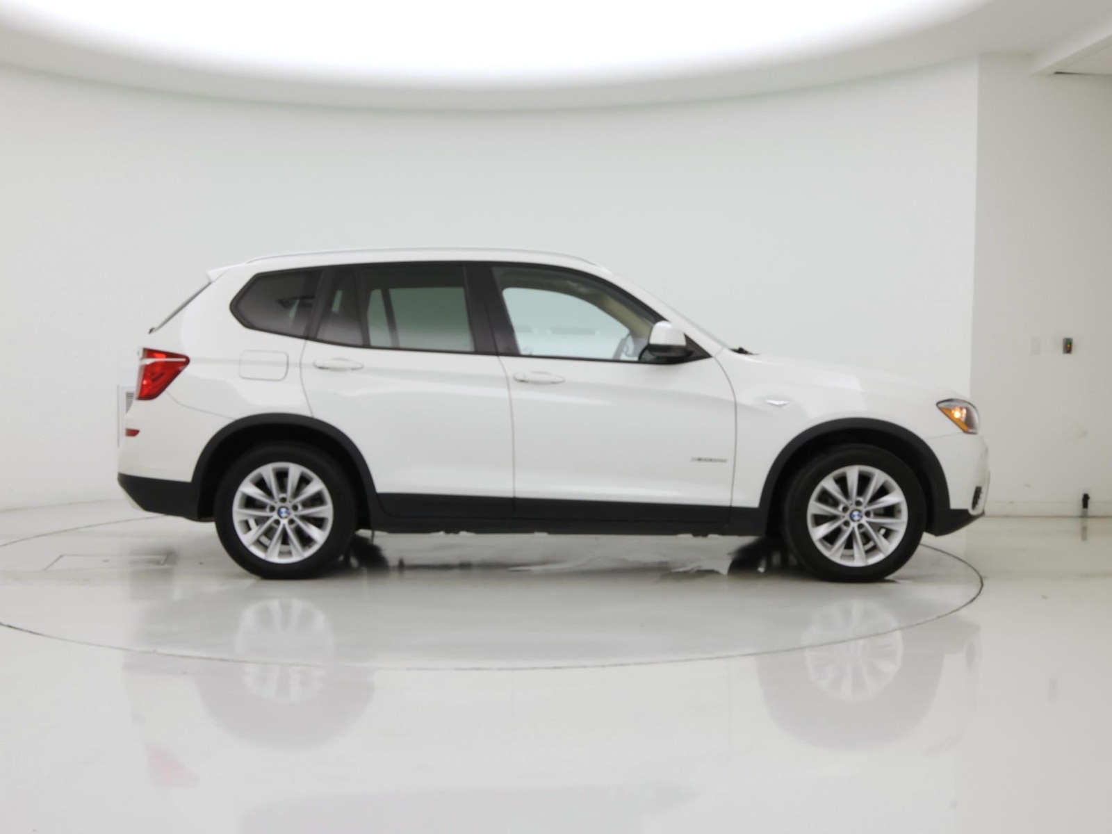 2016 BMW X3 xDrive28i - Photo 8