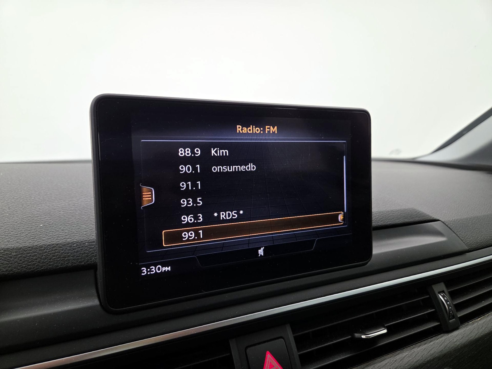 2019 Audi A4 Premium - Photo 16