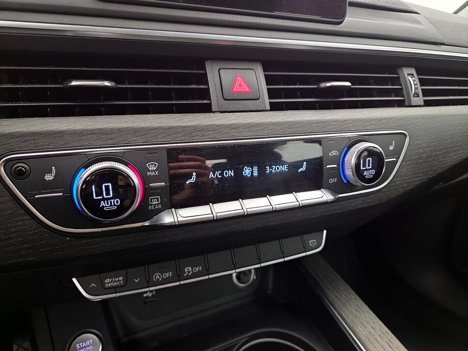2019 Audi A4 Premium - Photo 17