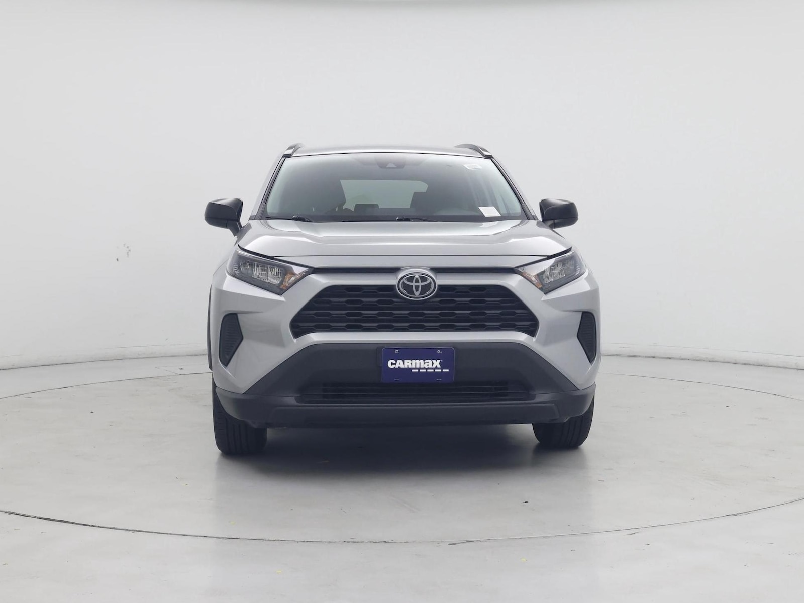 2020 Toyota RAV4 LE - Photo 6