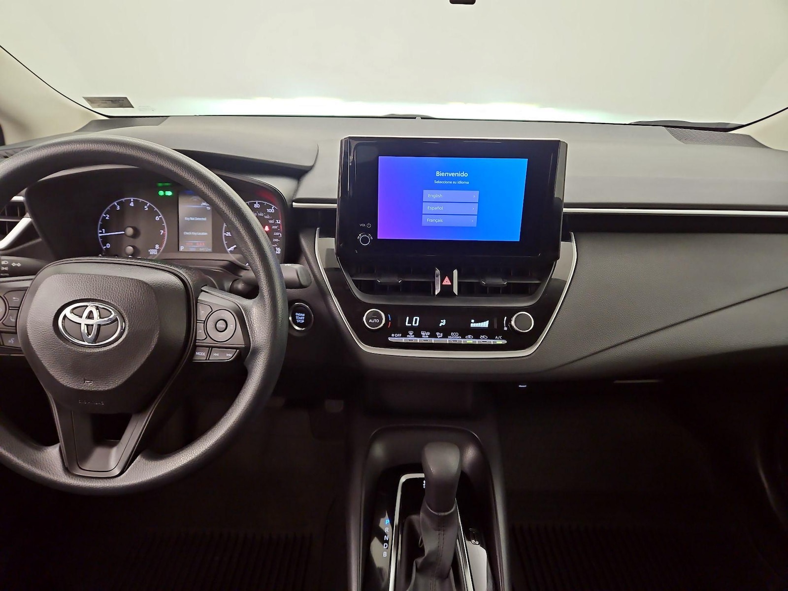 2024 Toyota Corolla LE - Photo 10