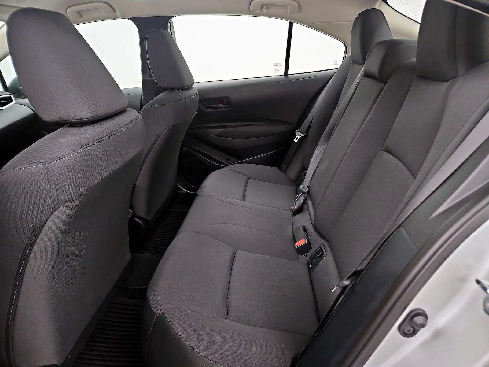 2024 Toyota Corolla LE - Photo 20