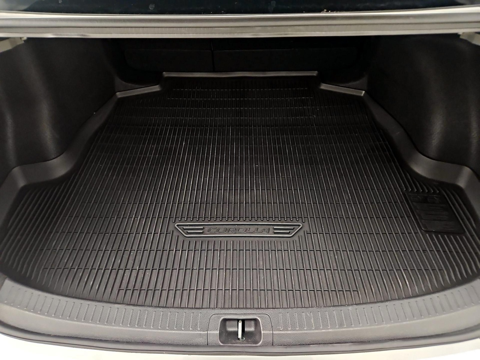 2024 Toyota Corolla LE - Photo 21
